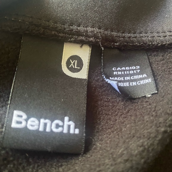 Bench Micro Fleece Jacket EXCELLENT CONDITION - Picture 3 of 4